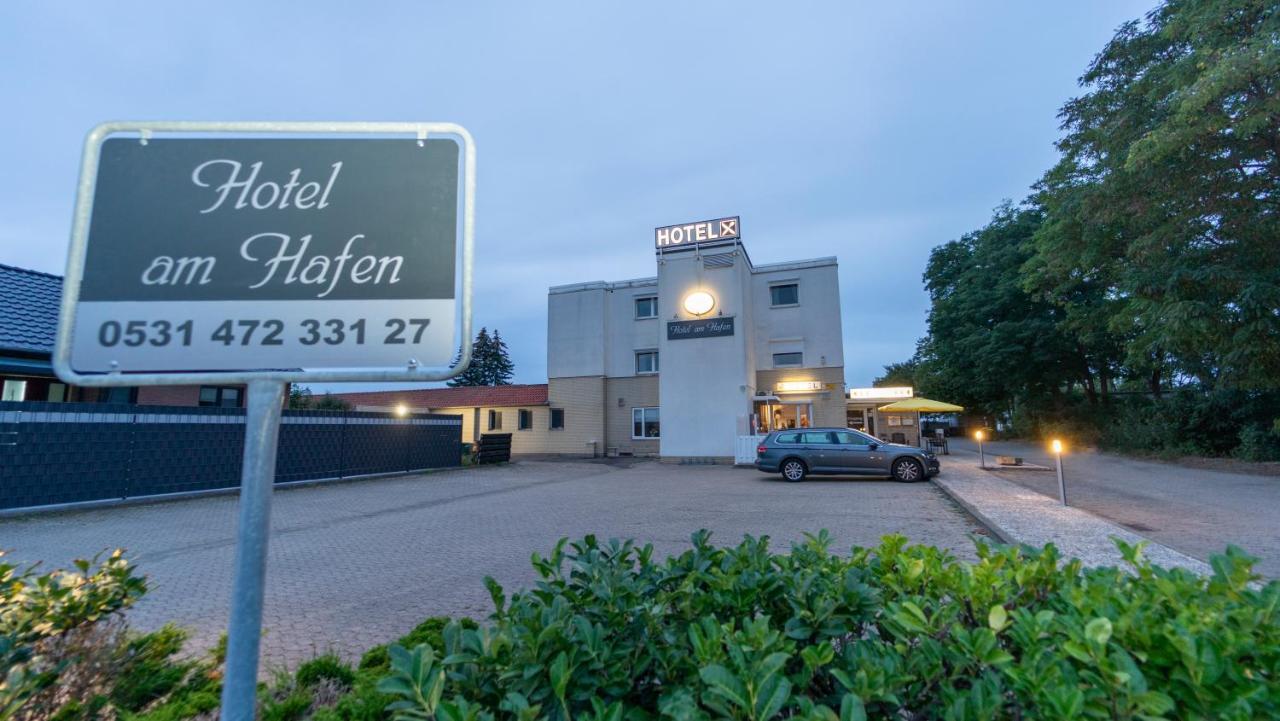Hotel Am Hafen Braunschweig Buitenkant foto